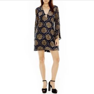 ✨ASTR✨ Burnout velvet long sleeve mini dress - size XS